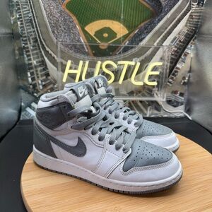Nike Air Jordan 1 High OG Stealth (GS) Gray/White Size 4Y
